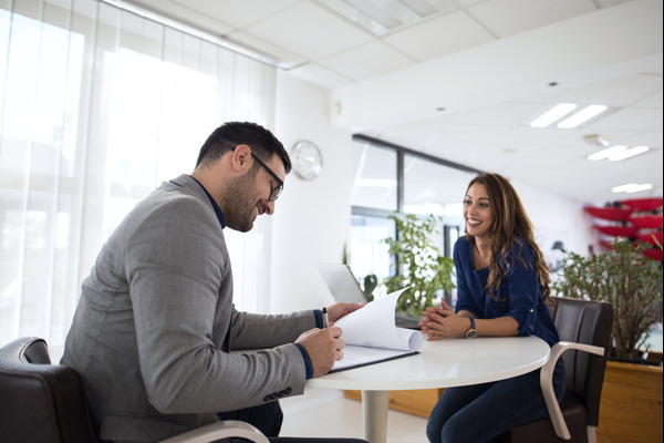 Why Do You Freeze In Interviews? Let’s Break That Pattern